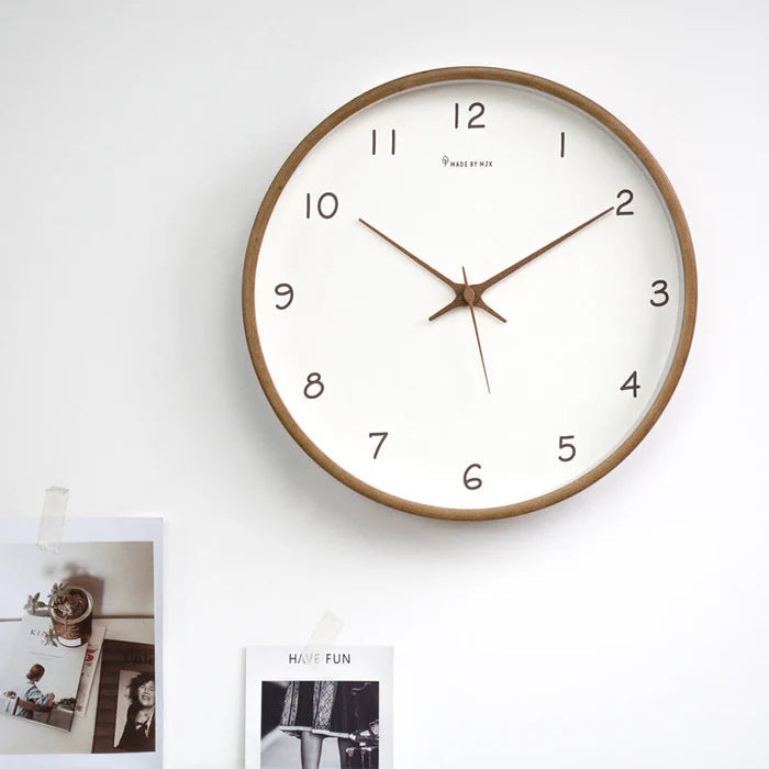 TimberTime - Classic analog wall clock with silent movement for a refined touch