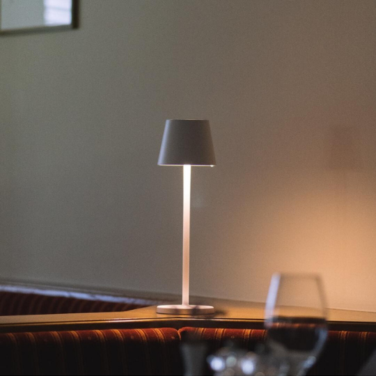 PortaLume – Modern Portable Table Lamp with Touch Control for Indoor and Outdoor Use