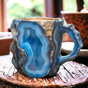 SipLuxe - Elegant artisan mug with a refined design